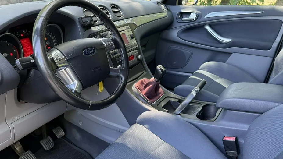 FORD S-MAX -