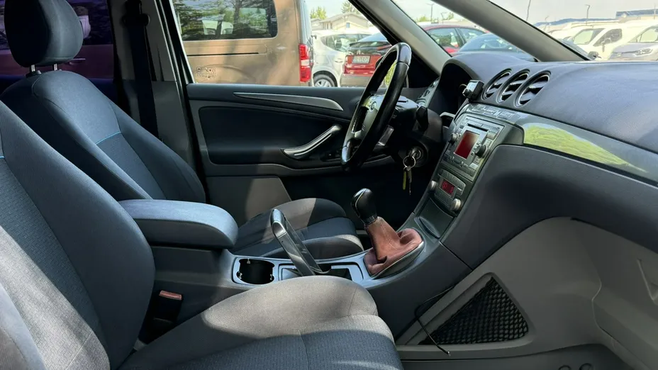 FORD S-MAX -