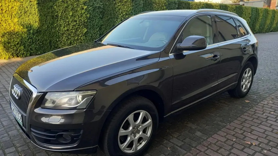 AUDI Q5 -