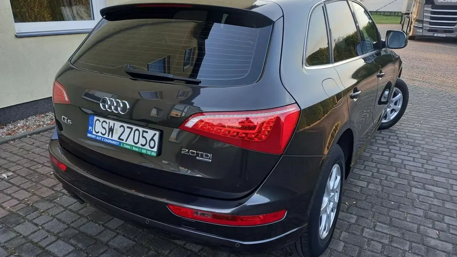 AUDI Q5 -