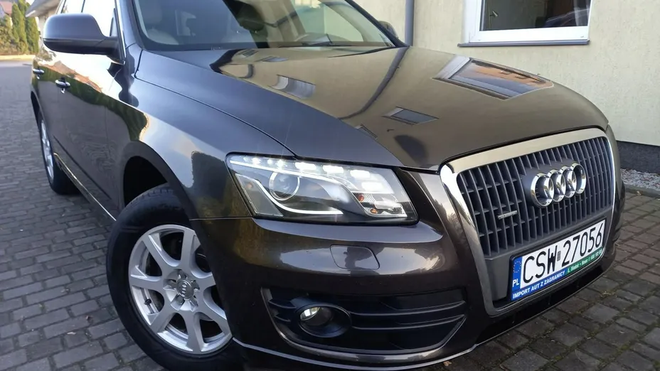 AUDI Q5 -
