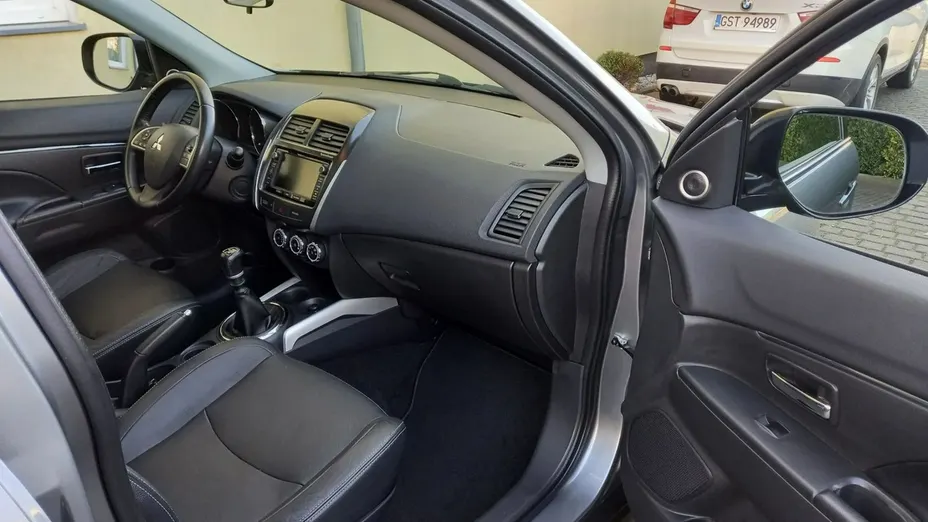 MITSUBISHI ASX -
