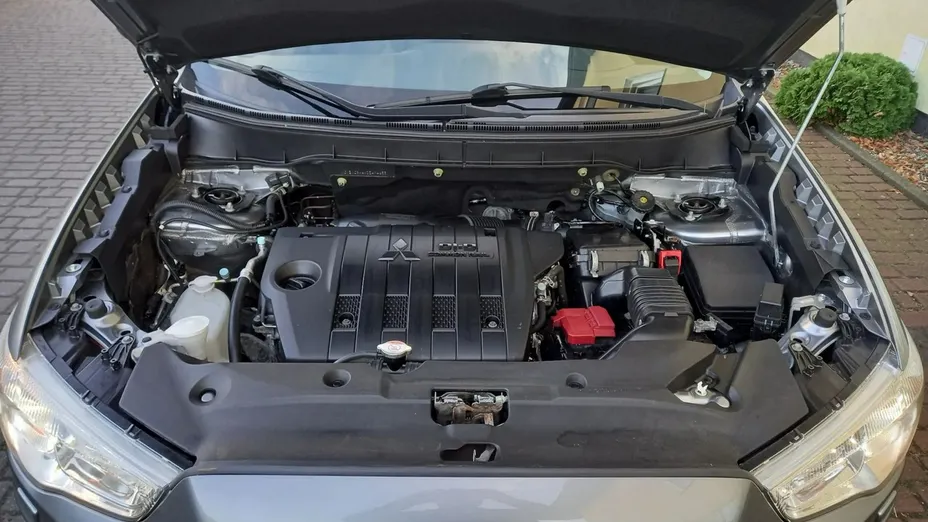 MITSUBISHI ASX -