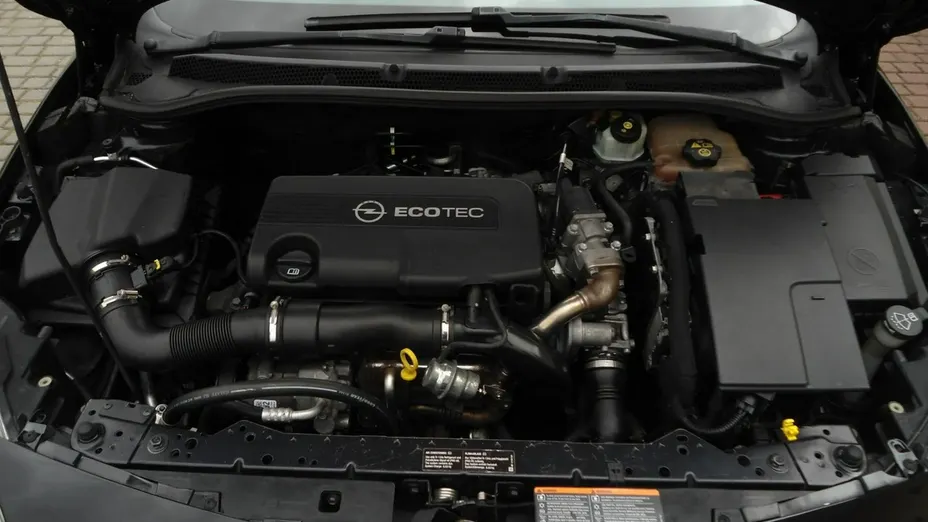 OPEL Astra -