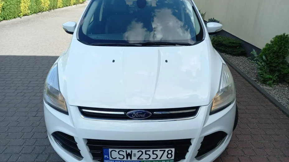 FORD Kuga -