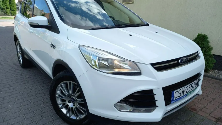 FORD Kuga -