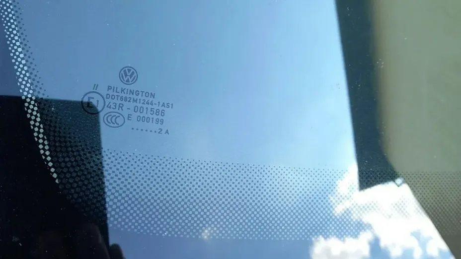 VOLKSWAGEN Tiguan -