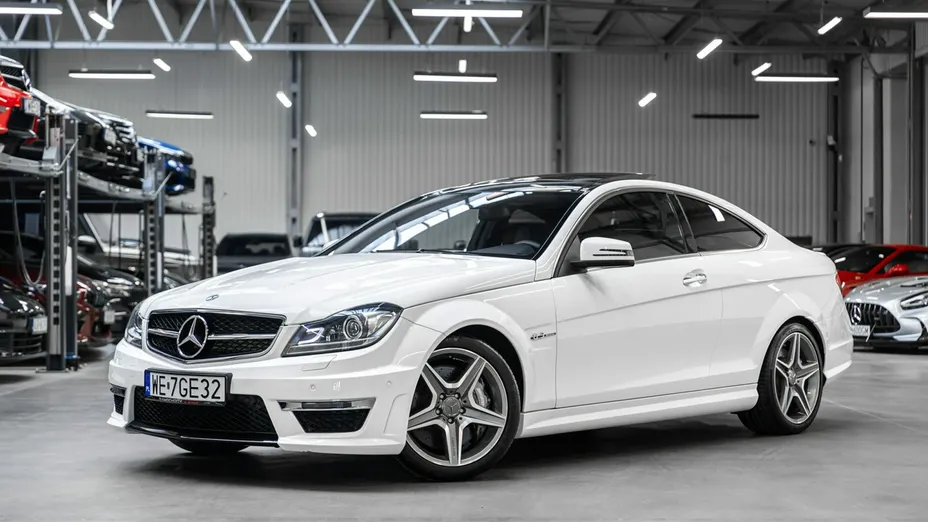 MERCEDES-BENZ C Klasa -