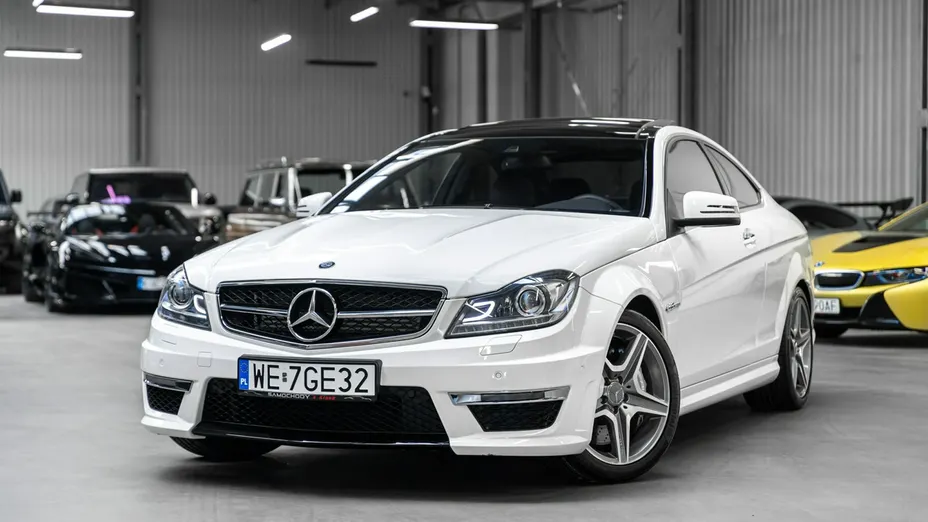 MERCEDES-BENZ C Klasa -