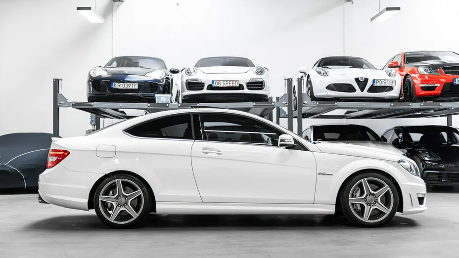 MERCEDES-BENZ C Klasa -