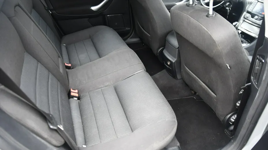 FORD Mondeo -