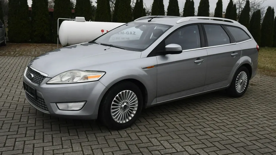 FORD Mondeo -