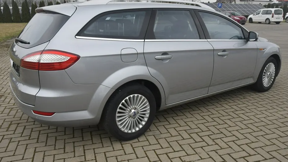 FORD Mondeo -