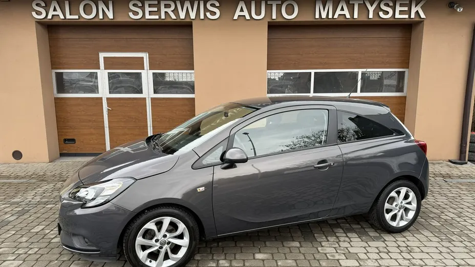 OPEL Corsa -
