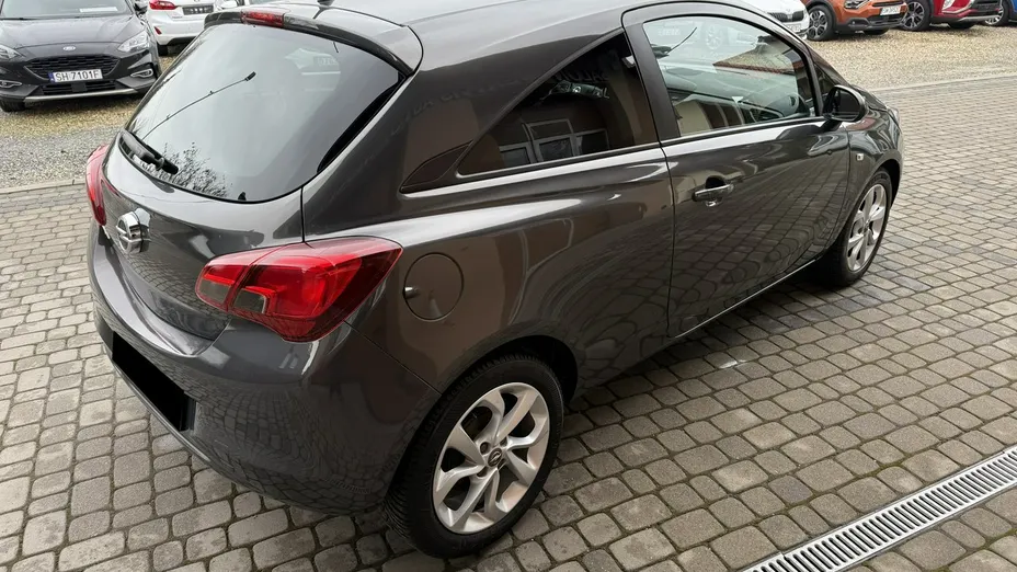 OPEL Corsa -