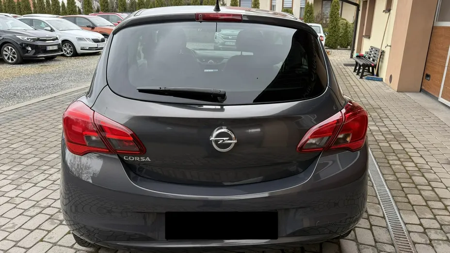OPEL Corsa -