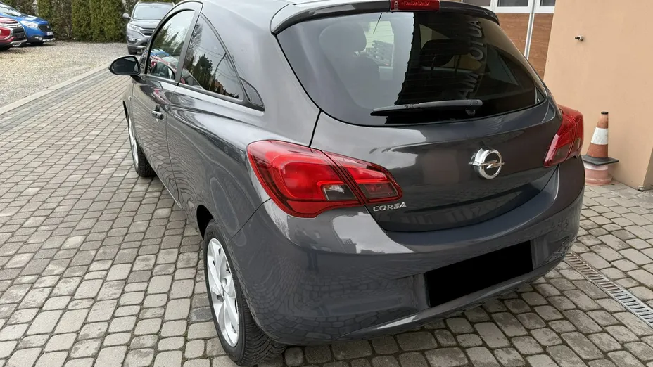 OPEL Corsa -