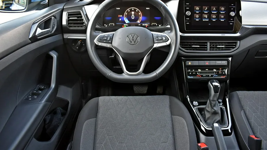 VOLKSWAGEN T-Cross -