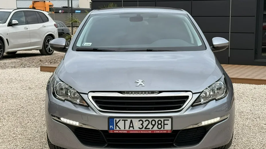 PEUGEOT 308 -