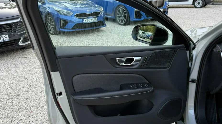 VOLVO S60 -