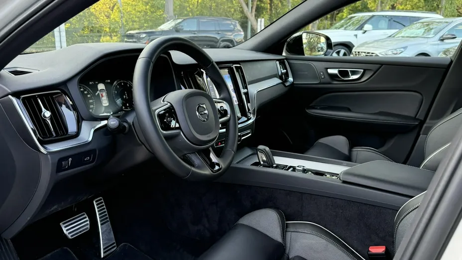 VOLVO S60 -