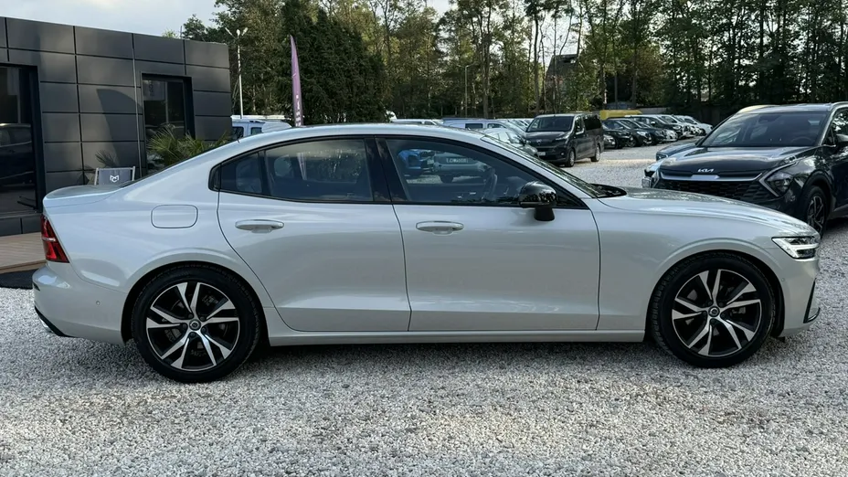 VOLVO S60 -