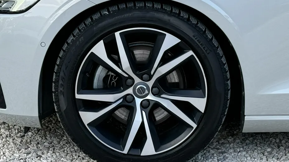 VOLVO S60 -