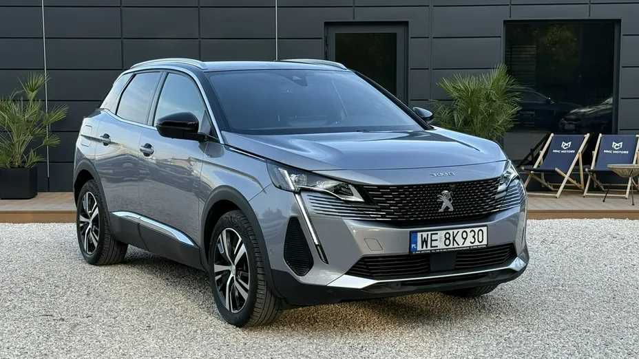 PEUGEOT 3008 -