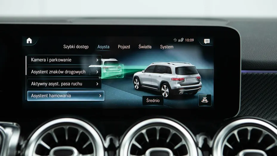 MERCEDES-BENZ GLB GLB 250 4-Matic AMG Line 8G-DCT