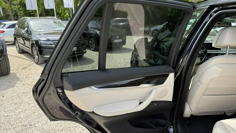 BMW X5 -