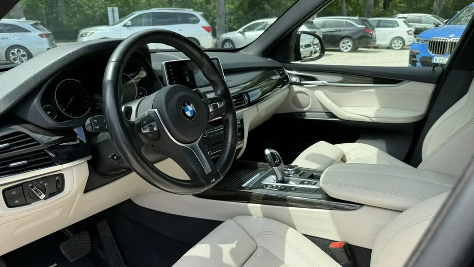 BMW X5 -