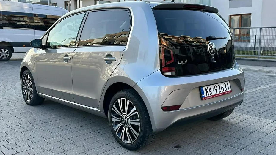 VOLKSWAGEN up! up! 1.0 up! Black Style