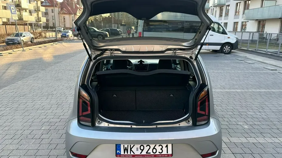 VOLKSWAGEN up! up! 1.0 up! Black Style