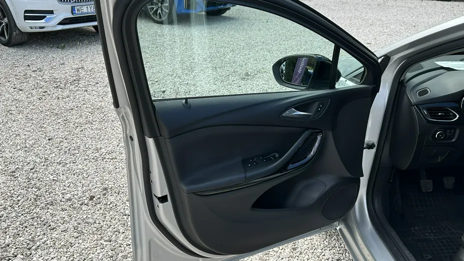 OPEL Astra -