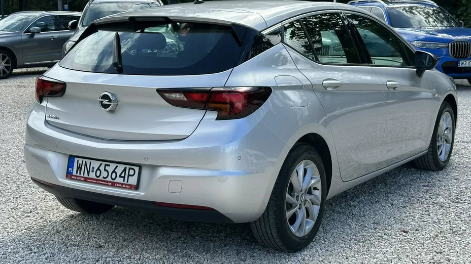 OPEL Astra -