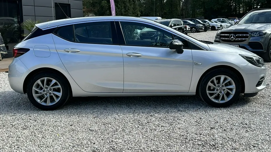 OPEL Astra -