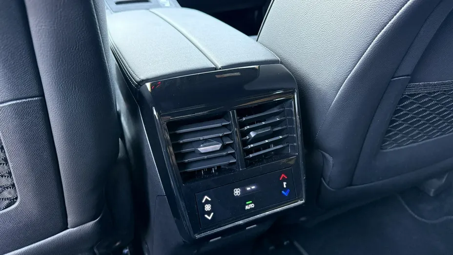 DS DS7 DS 7 1.6 E-Tense Performance Line + aut