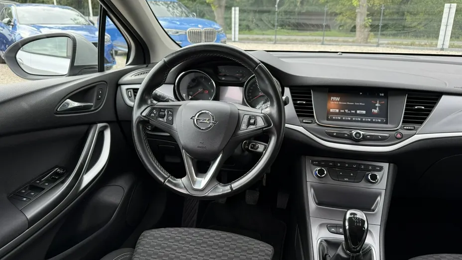 OPEL Astra -