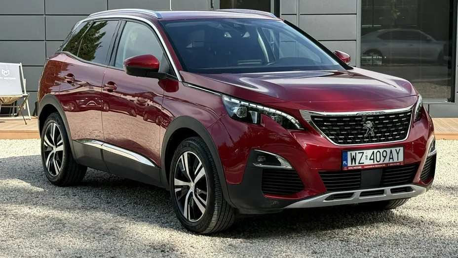 PEUGEOT 3008 -
