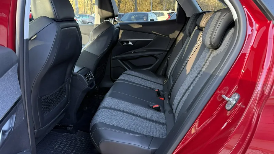 PEUGEOT 3008 3008 1.2 PureTech GPF Allure S&S EAT8