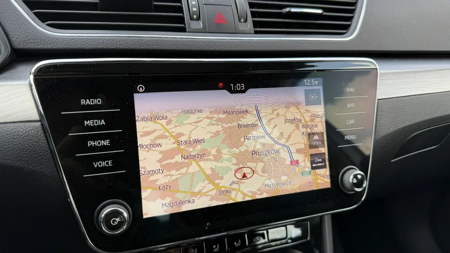 SKODA Superb -