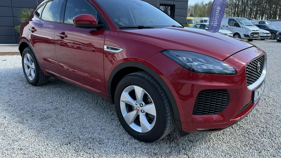 JAGUAR E-Pace -