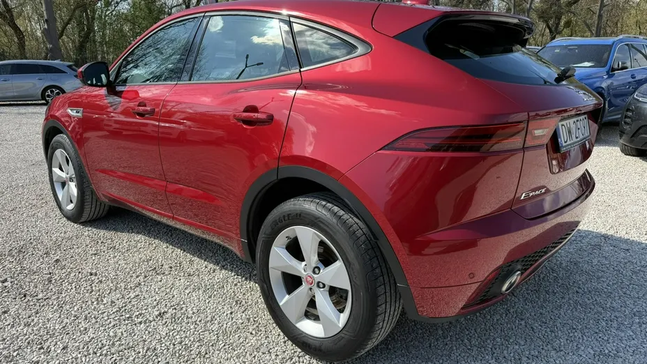 JAGUAR E-Pace -