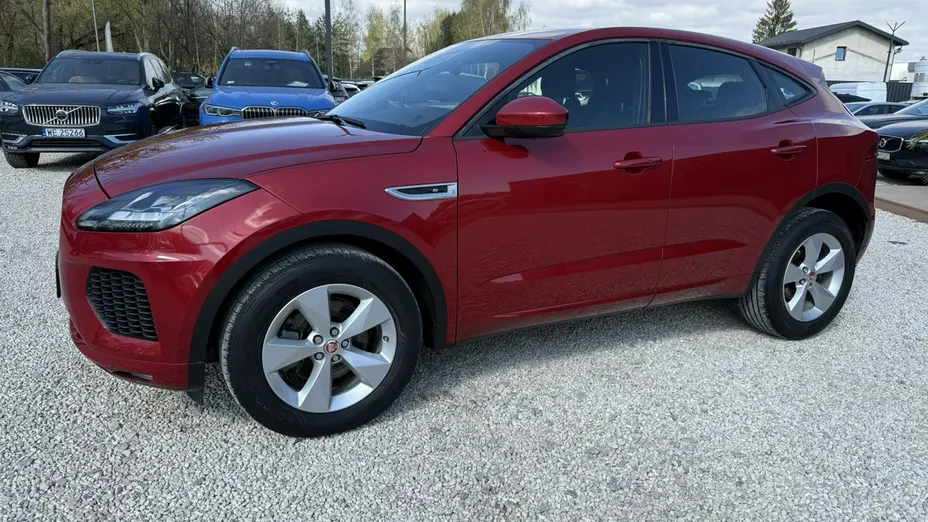 JAGUAR E-Pace -