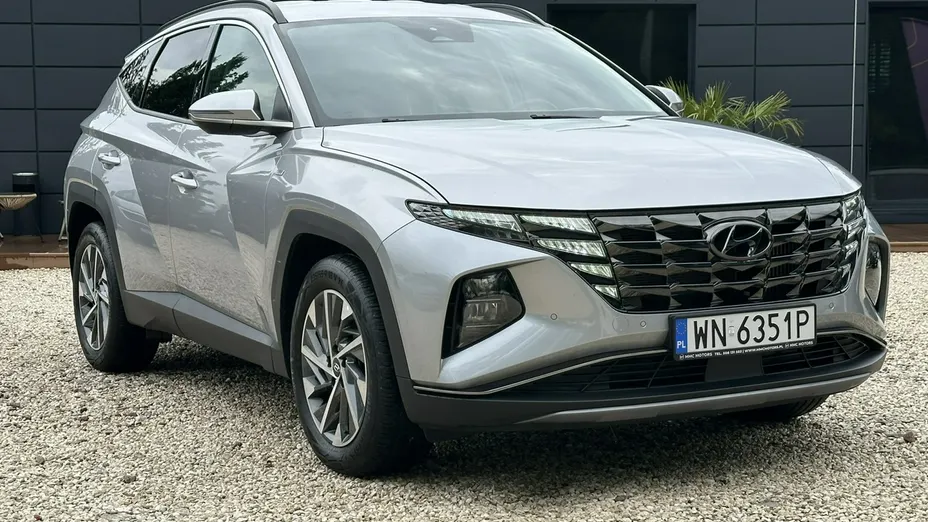 HYUNDAI Tucson -