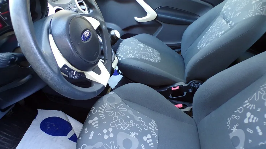 FORD Ka -