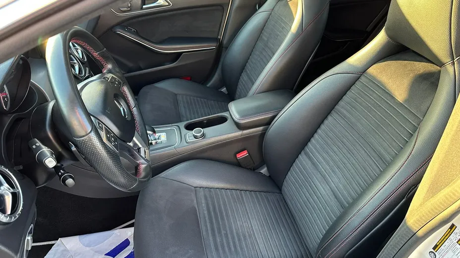 MERCEDES-BENZ CLA -