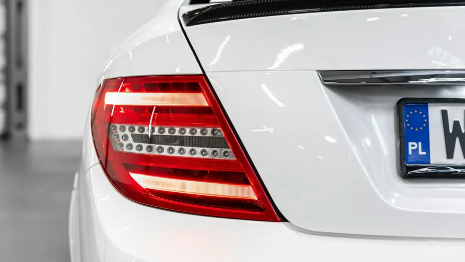 MERCEDES-BENZ C Klasa -