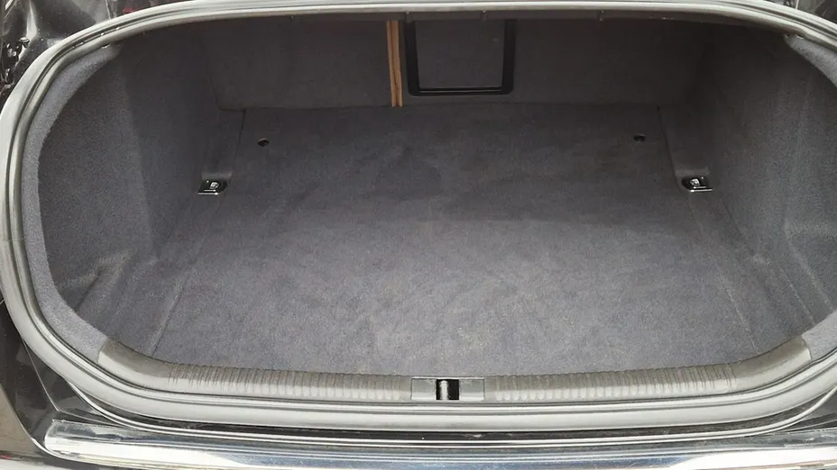 AUDI A6 -
