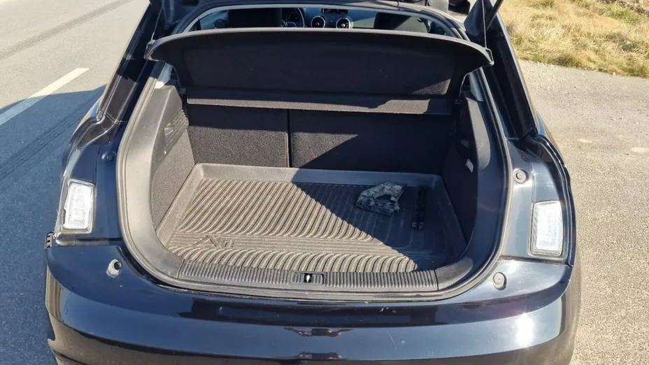AUDI A1 -